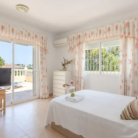 Delicia By Abahana Villa *